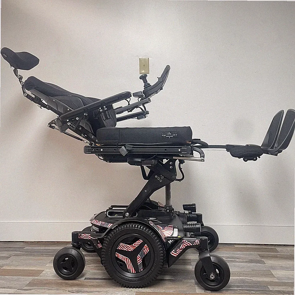 PERMOBIL M3 WHEELCHAIR,POWER TILT,RECLINE,LEGS AND LIFT. LIGHTS